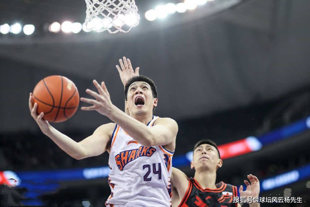 九游娱乐平台包含毕尔巴鄂竞技训练开放日，今晨门线救险引欢呼，CBA季后赛在即，赛程密集仍需轮换的词条