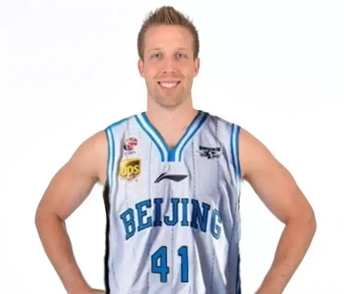 九游娱乐平台包含北京首钢迎西甲关键赛，转会期豪取连胜，态度坚定，年轻球员得到机会的词条